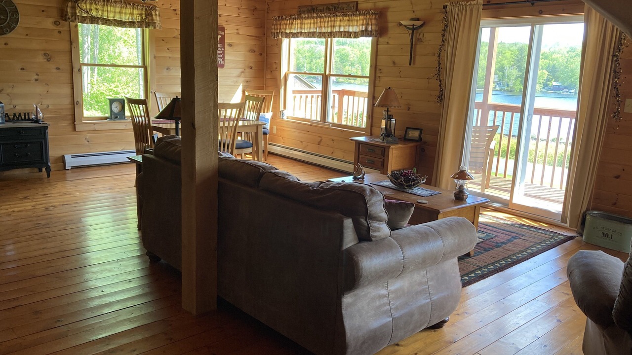 Photo of Livingroom in Concord