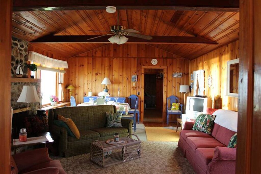 Photo of Livingroom in Alburg