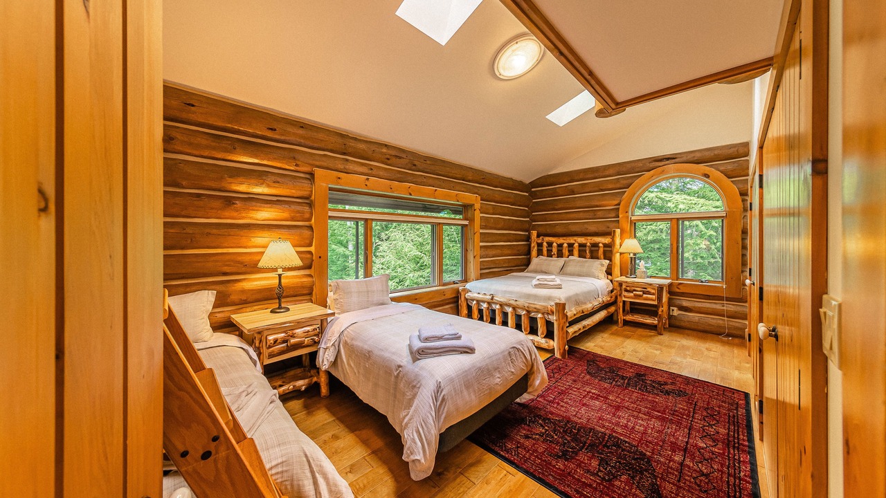 Photo of Bedroom in Saranac Lake