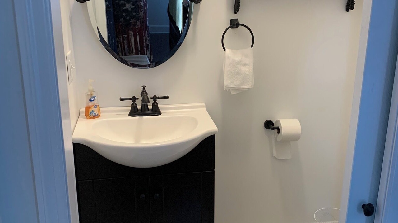 Photo of Bathroom in Ashland