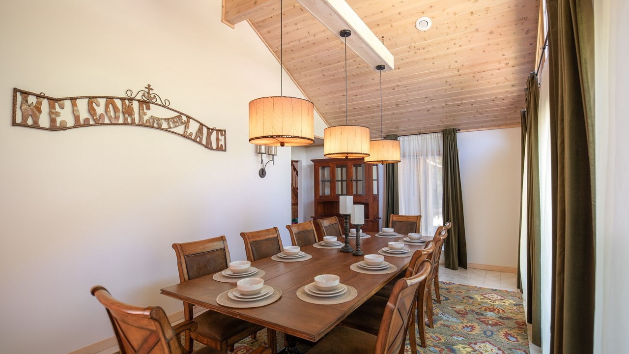 Photo of Bedroom in Minong