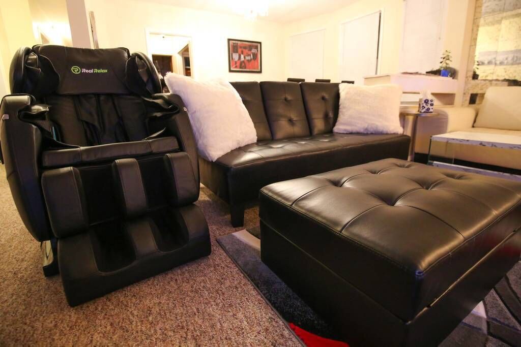 Photo of Livingroom in Whittier