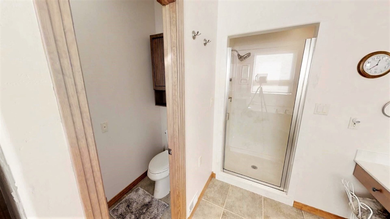 Photo of Bathroom in Red River