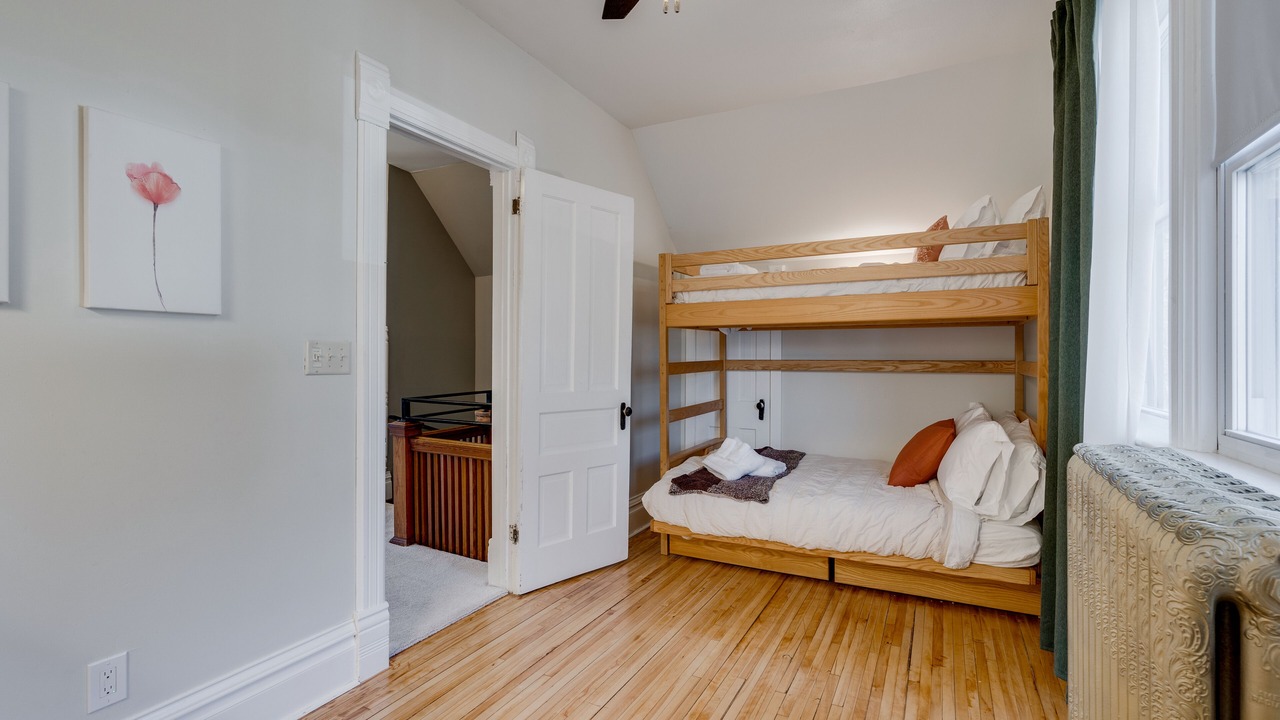 Photo of Bedroom in Osceola