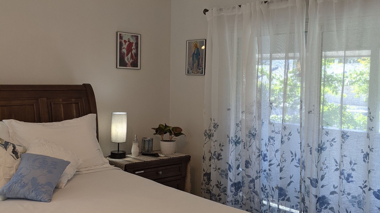 Photo of Bedroom in Los Alamos