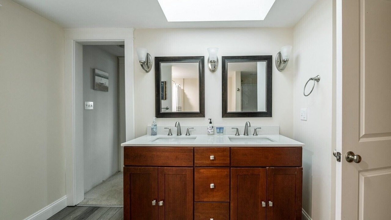 Photo of Bathroom in West Haven