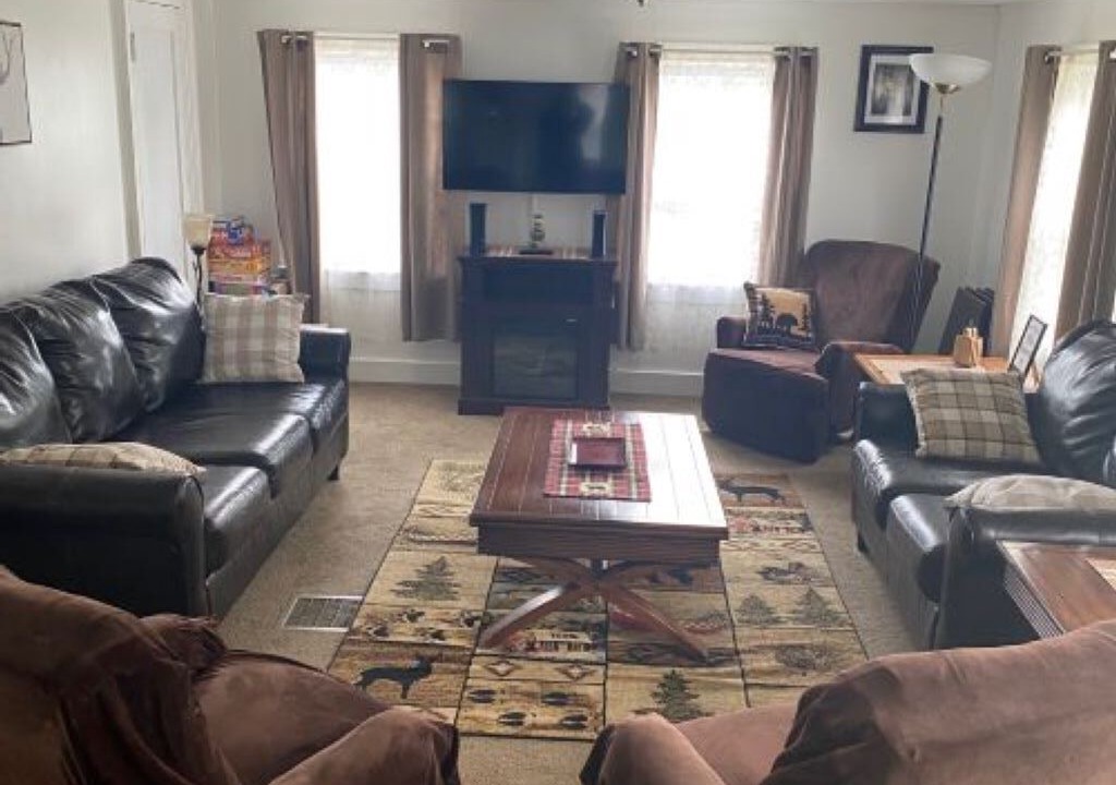 Photo of Livingroom in Old Forge