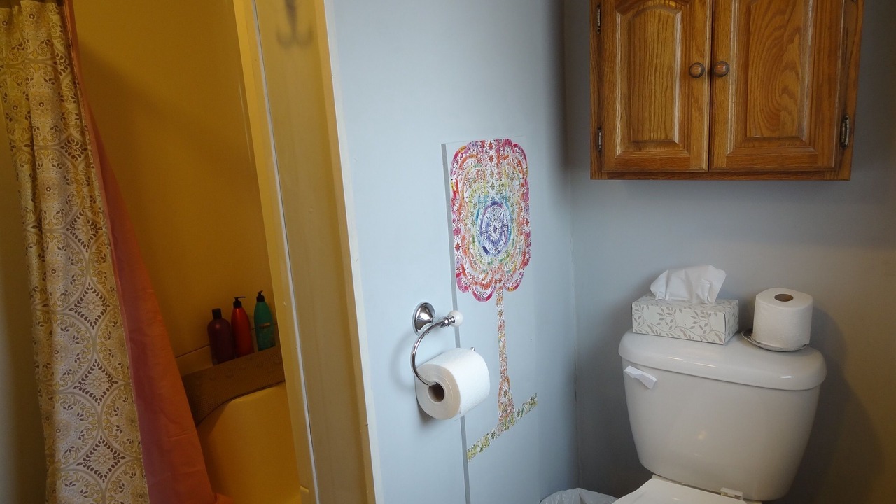 Photo of Bathroom in Kutzky Park