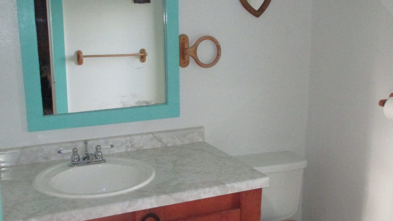 Photo of Bathroom in Capulin