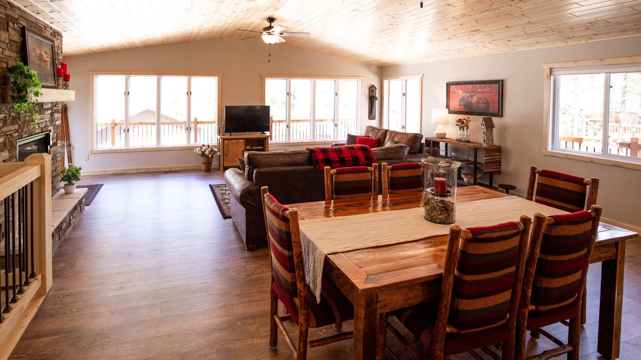 Photo of Livingroom in Hayward