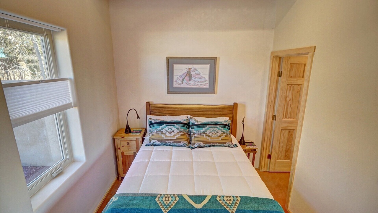 Photo of Bedroom in Eldorado at Santa Fe