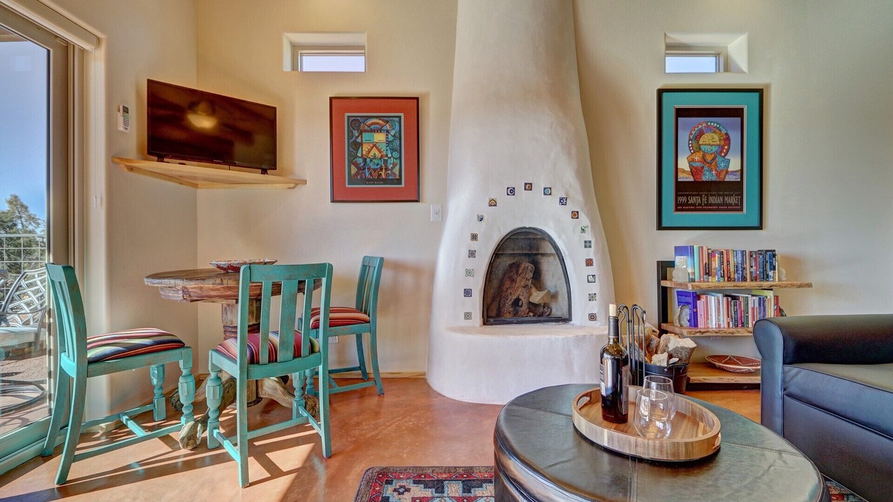 Photo of Livingroom in Eldorado at Santa Fe