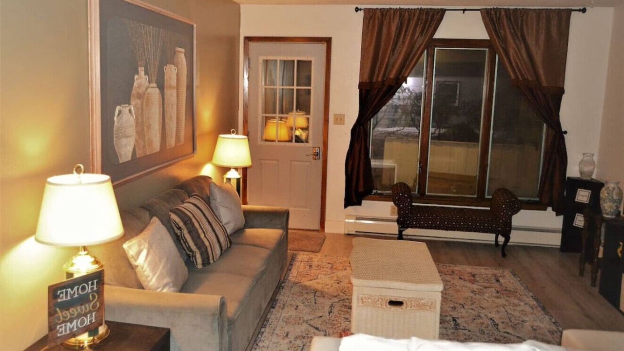 Photo of Livingroom in Grand Forks