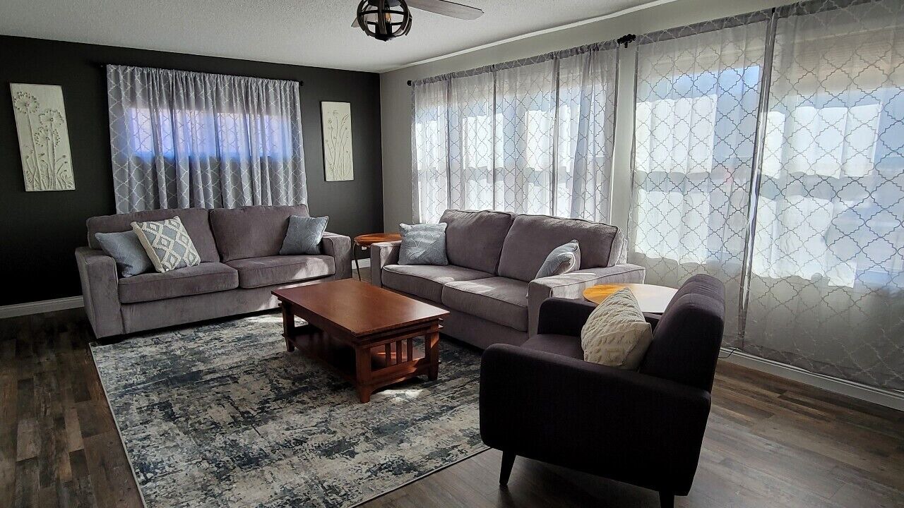 Photo of Livingroom in Decorah