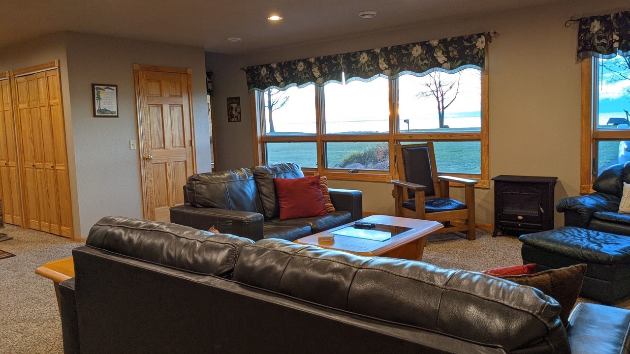 Photo of Livingroom in Aitkin