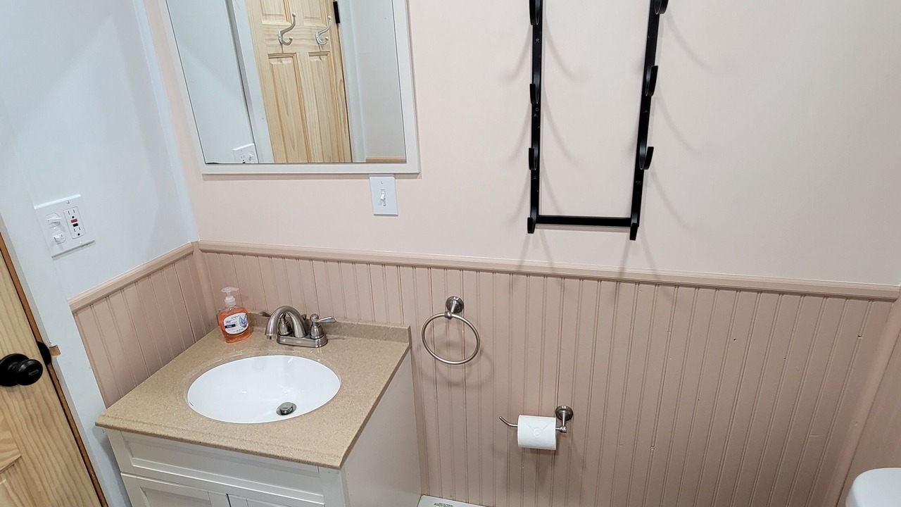 Photo of Bathroom in Inlet