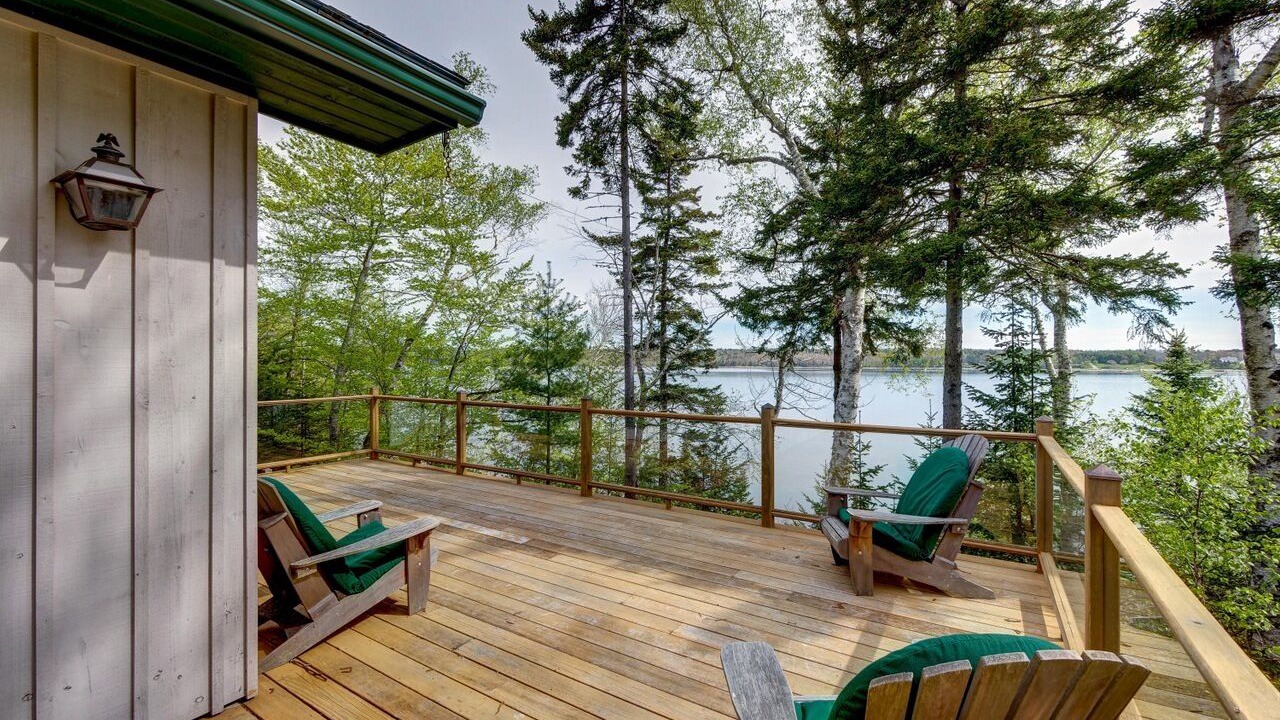 Photo of Patio Balcony in Salsbury Cove