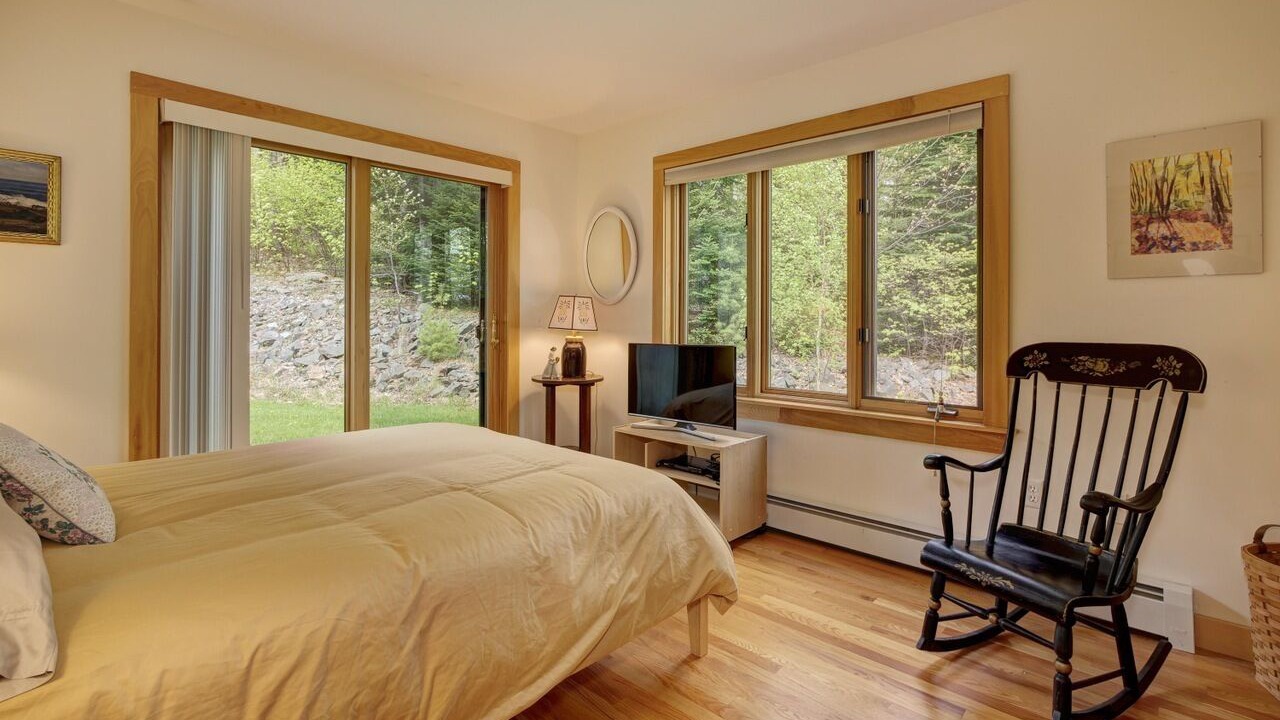 Photo of Bedroom in Salsbury Cove