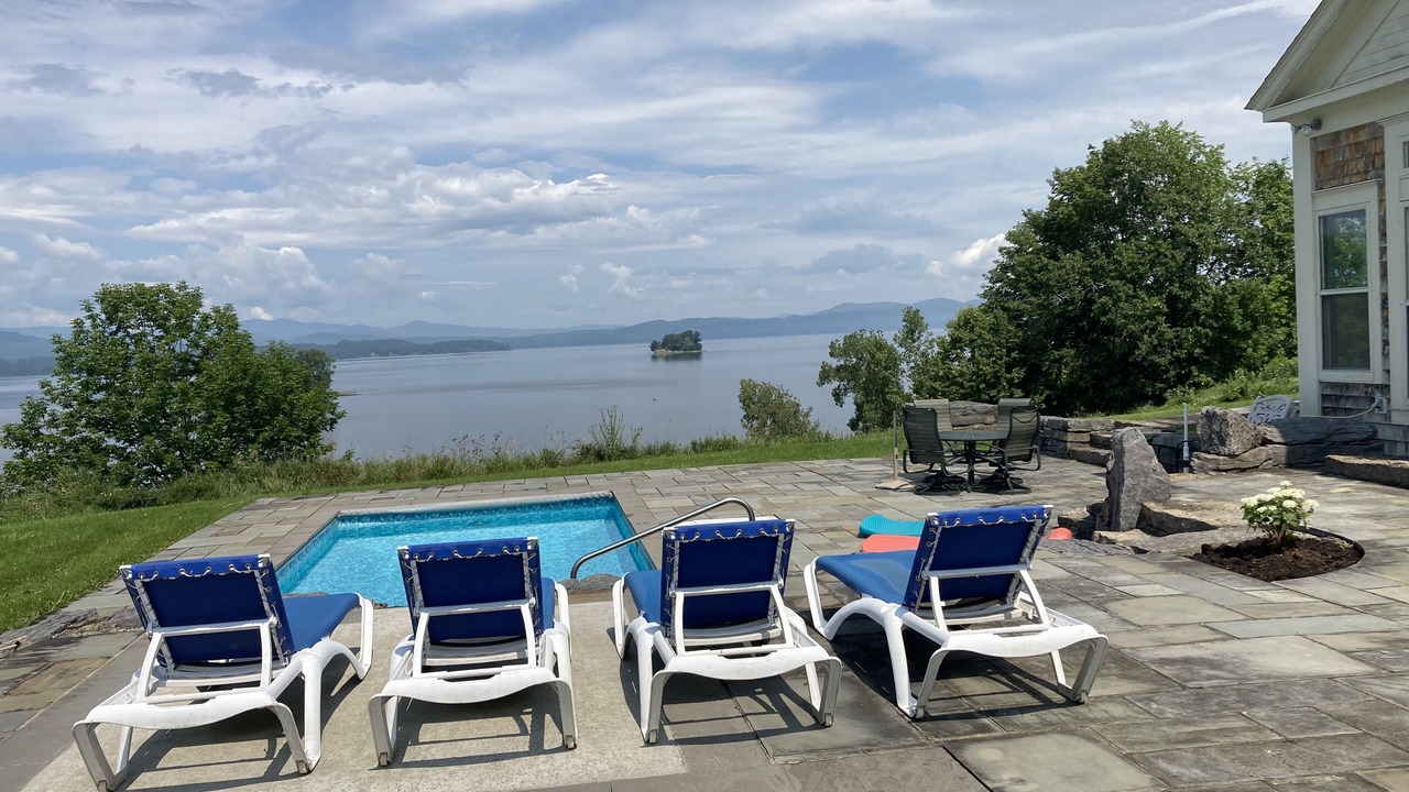Photo of Patio Balcony in Vergennes