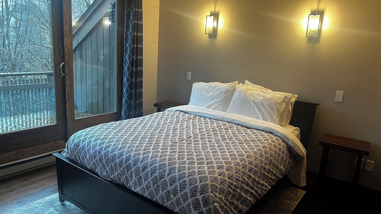 Photo of Bedroom in Stockbridge