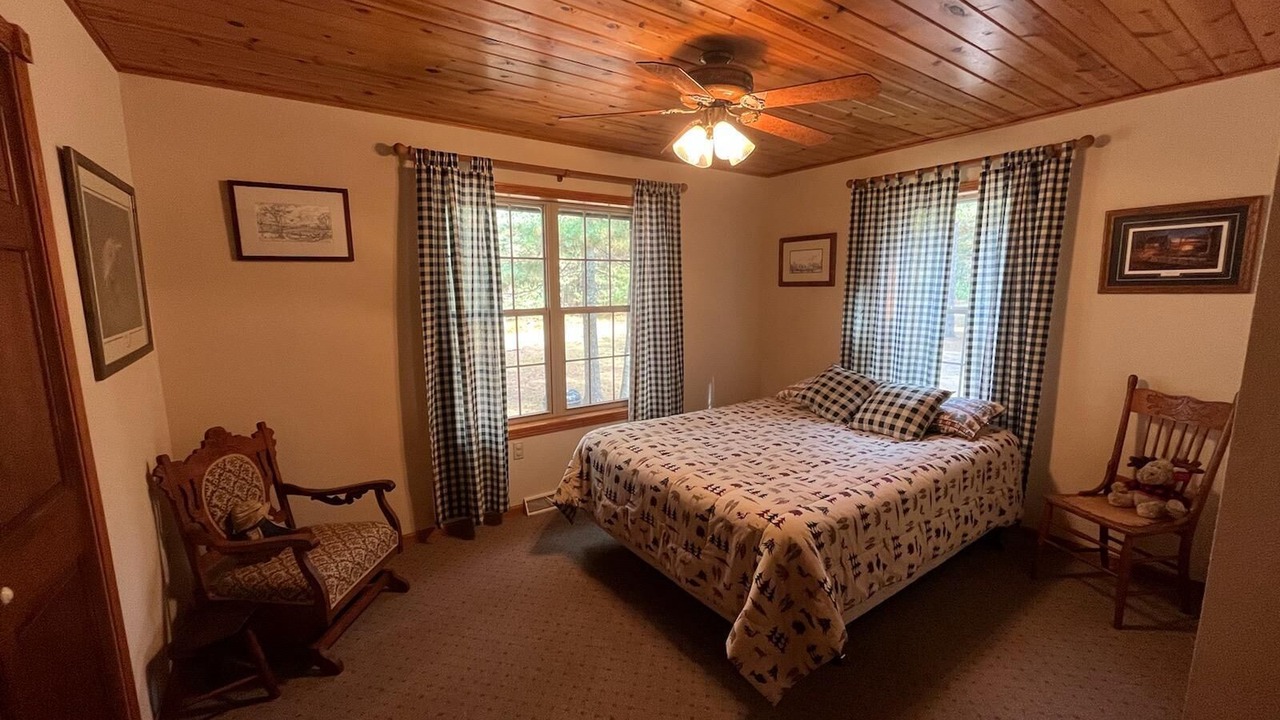 Photo of Bedroom in Hatfield