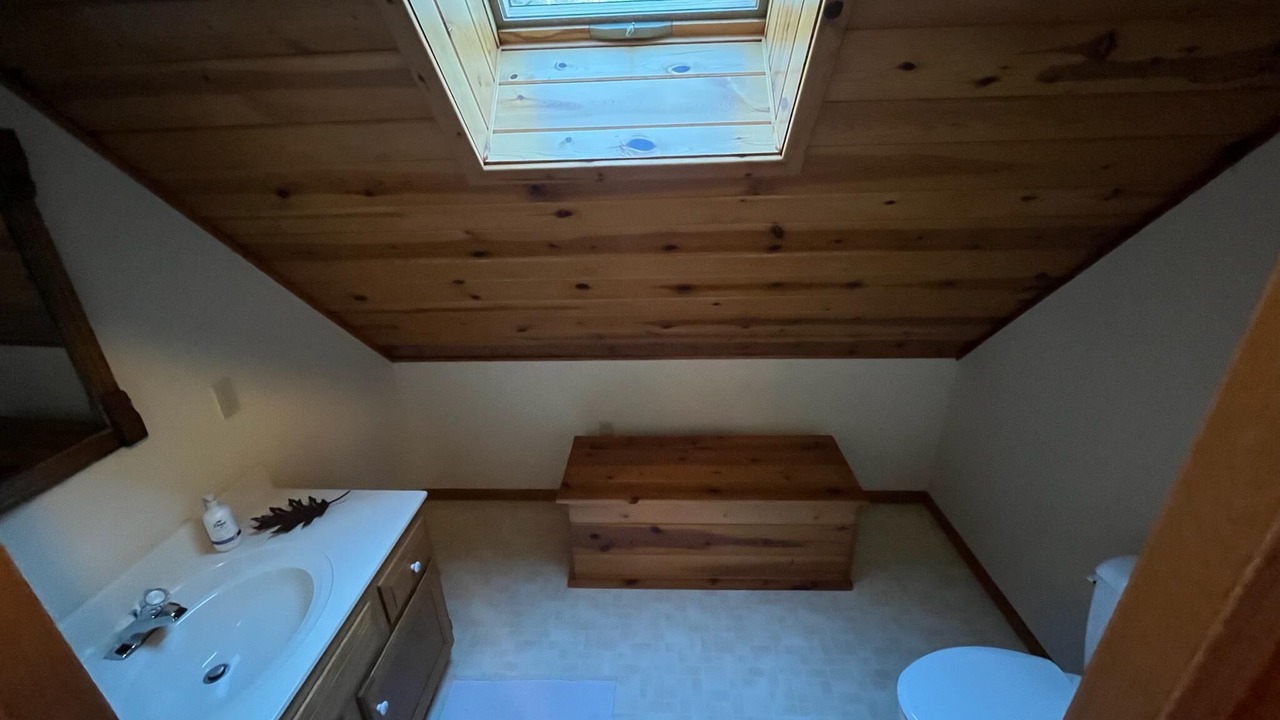 Photo of Bathroom in Hatfield