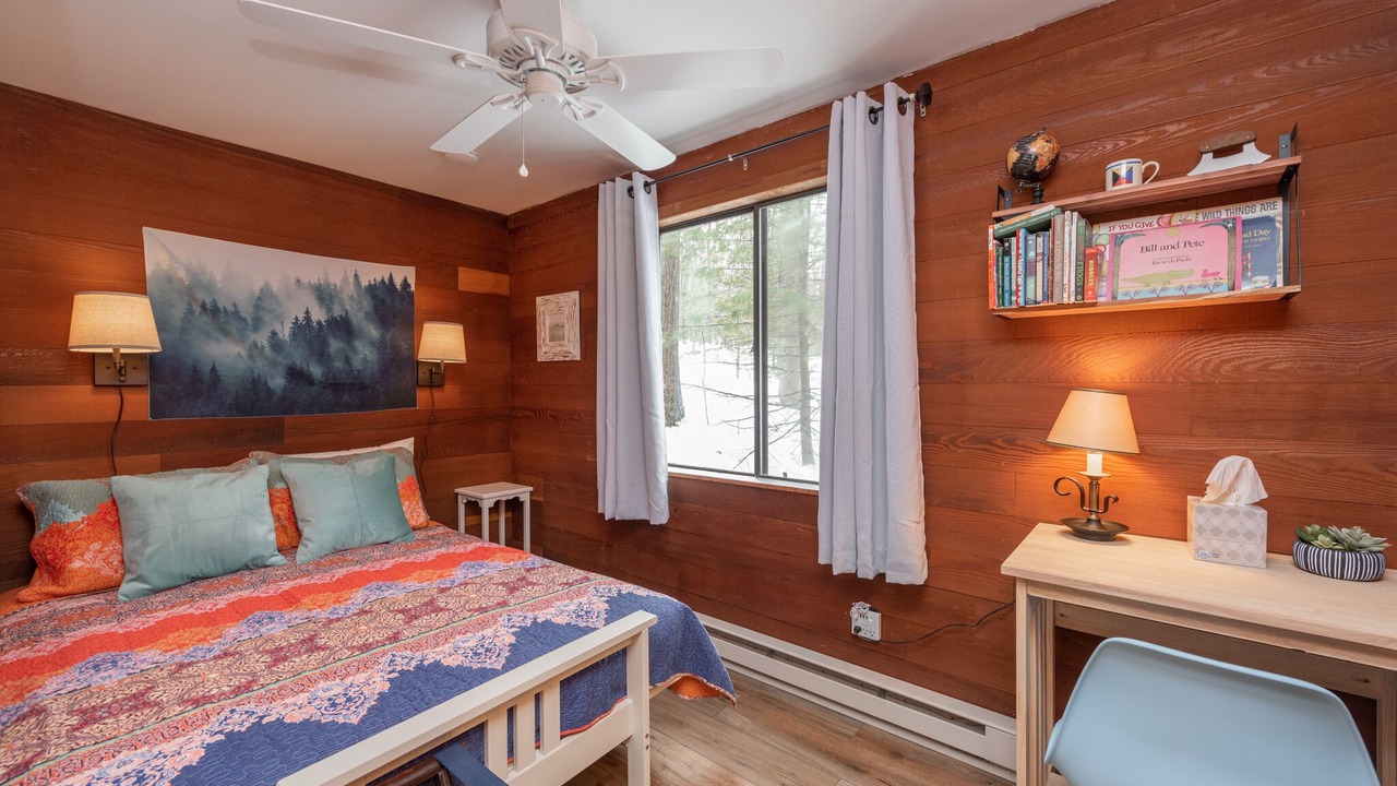 Photo of Bedroom in Sky Valley