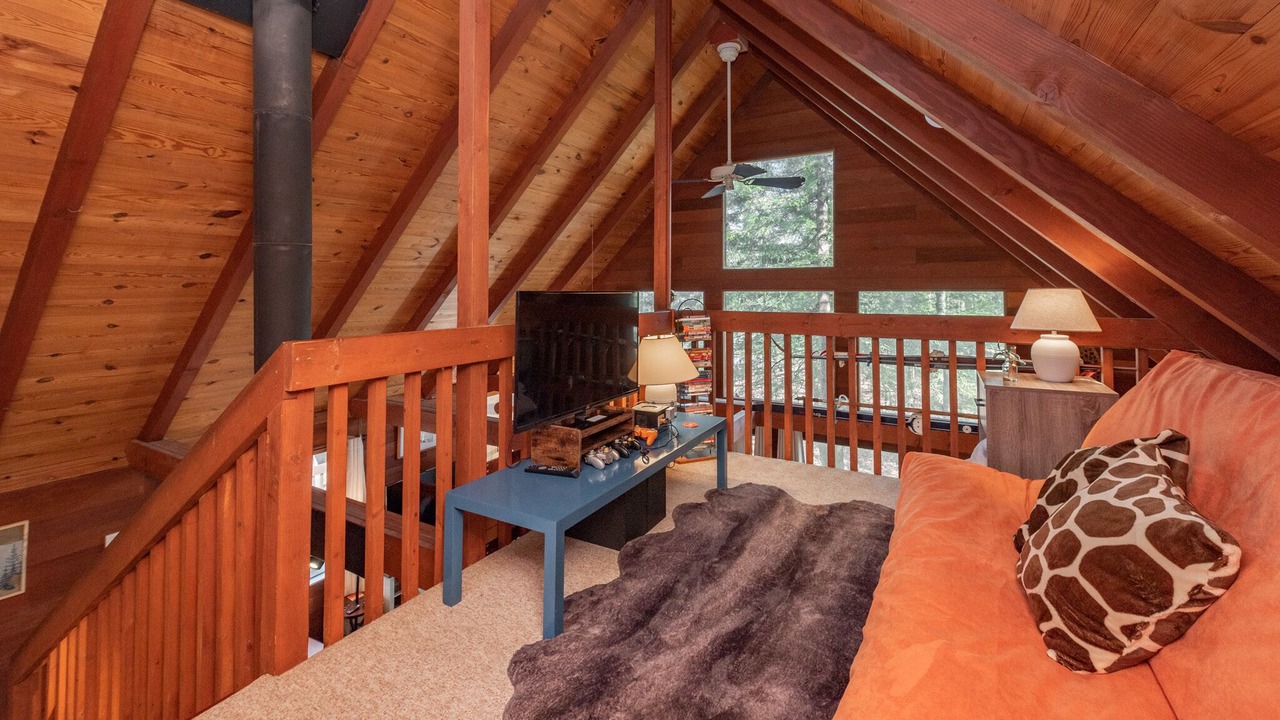 Photo of Livingroom in Sky Valley