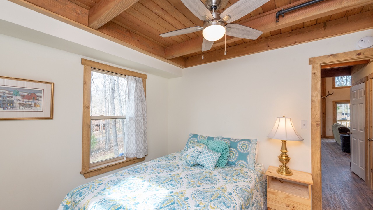 Photo of Bedroom in Sky Valley