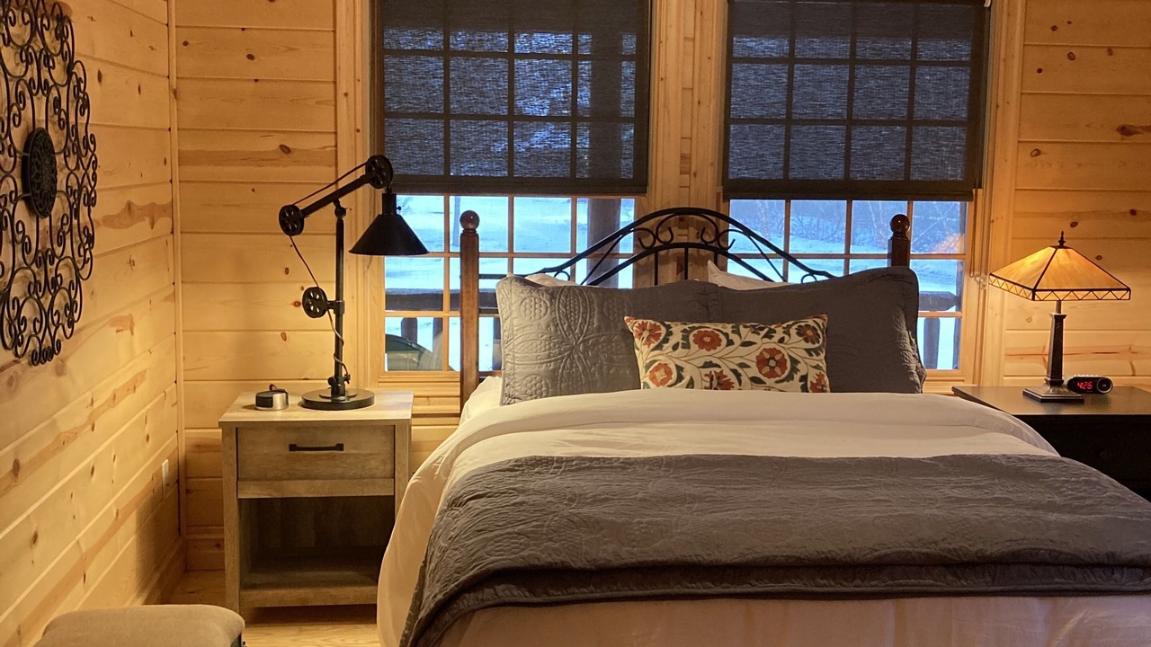 Photo of Bedroom in Saugatuck