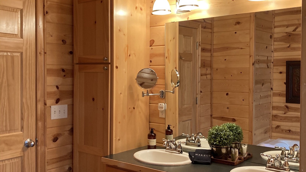 Photo of Bathroom in Saugatuck