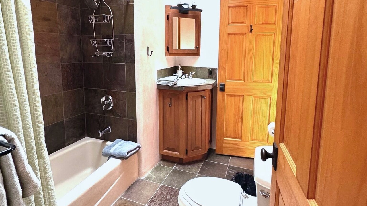 Photo of Bathroom in Arroyo Seco