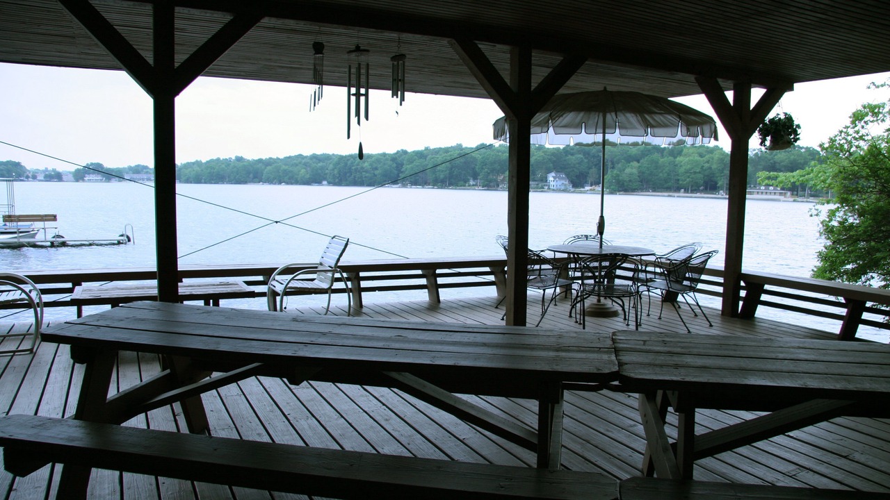 Photo of Outdoor in Lake Pocotopaug