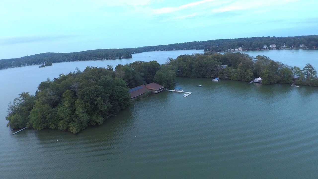 Photo of Outdoor in Lake Pocotopaug