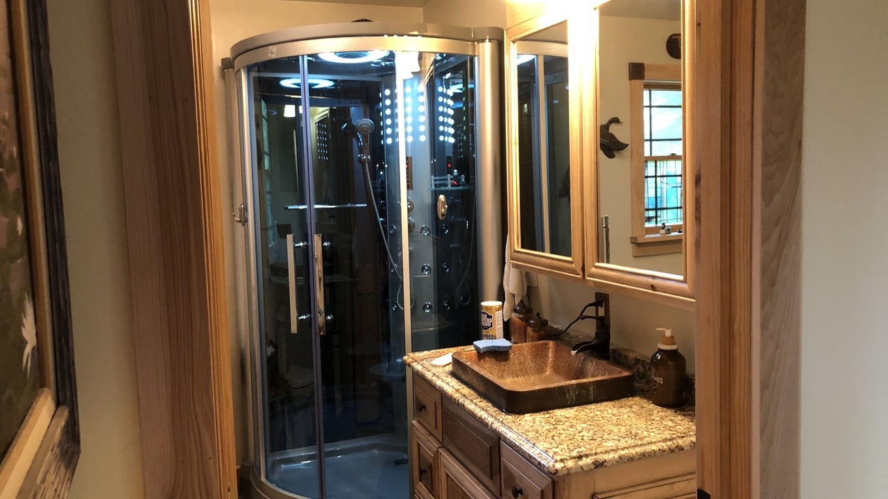 Photo of Bathroom in Lawrenceville