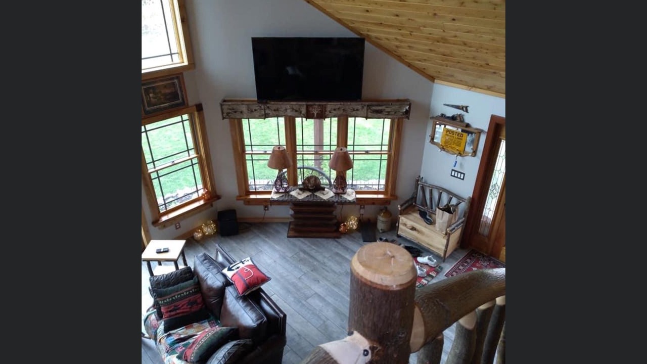 Photo of Livingroom in Lawrenceville