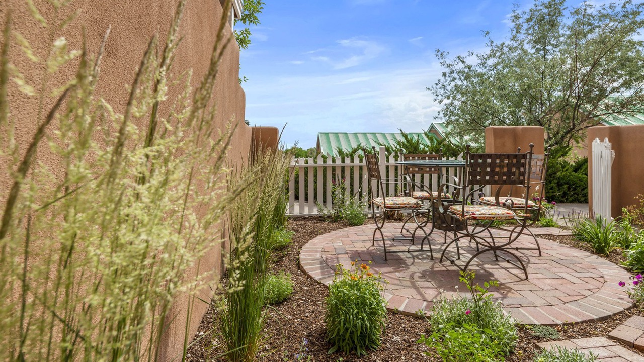 Photo of Outdoor in Northeast Santa Fe