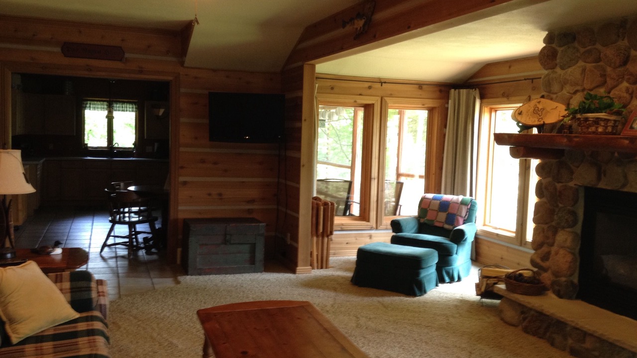 Photo of Livingroom in Deerbrook