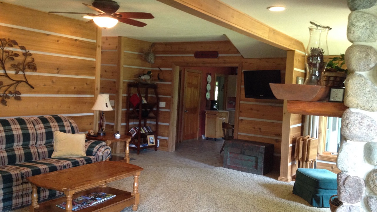 Photo of Livingroom in Deerbrook