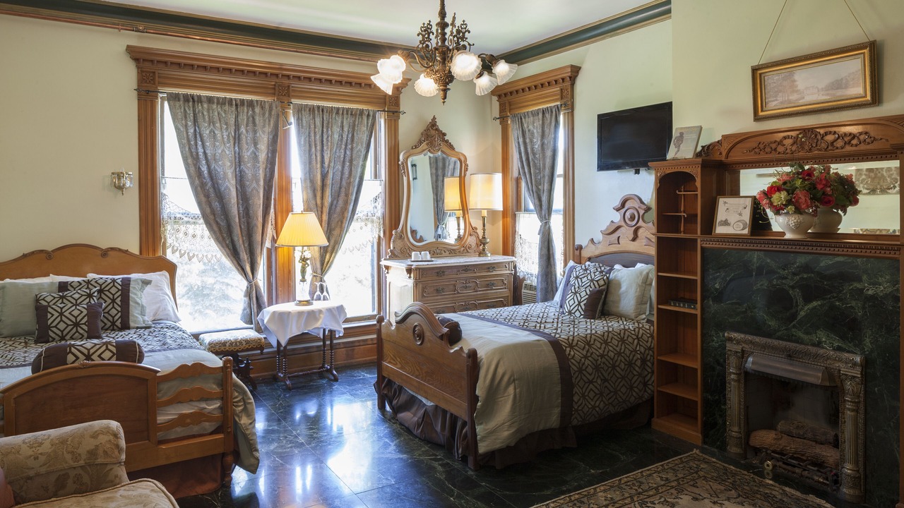 Photo of Bedroom in West Main HIll