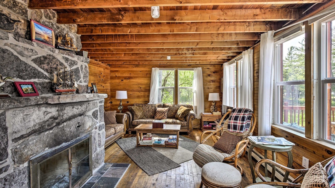 Photo of Bedroom in Chippewa Bay