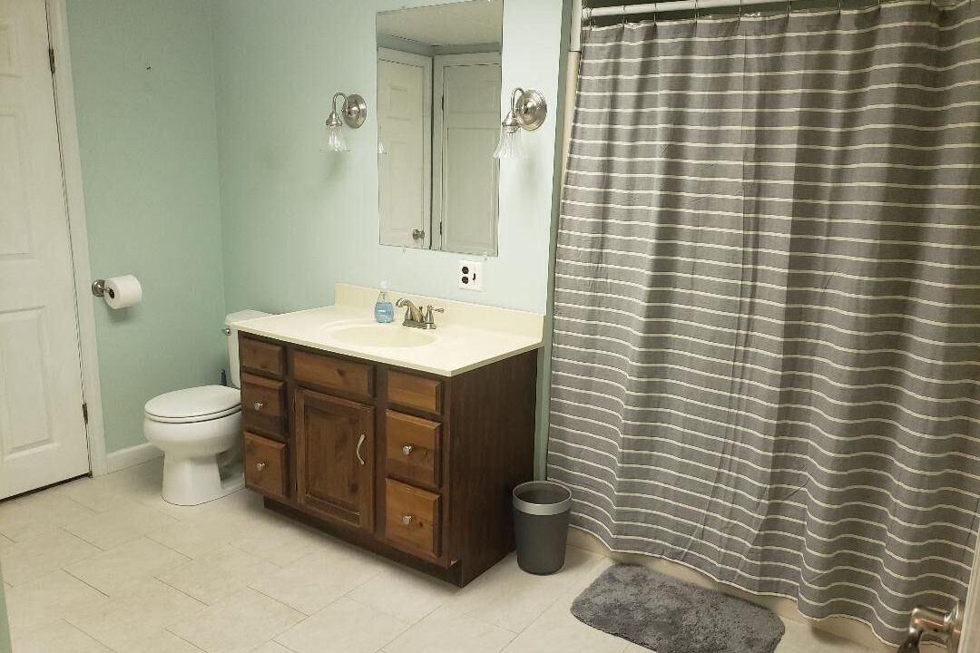 Photo of Bathroom in Jay