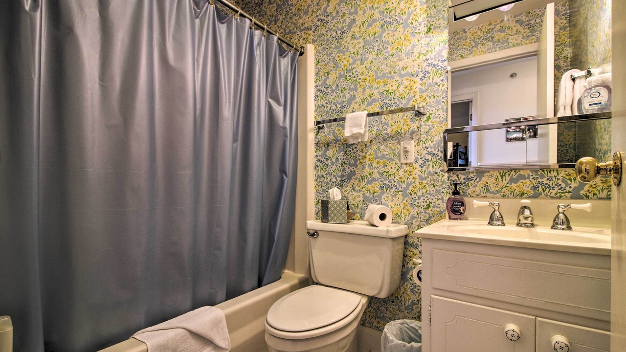Photo of Bathroom in Bromley Mountain