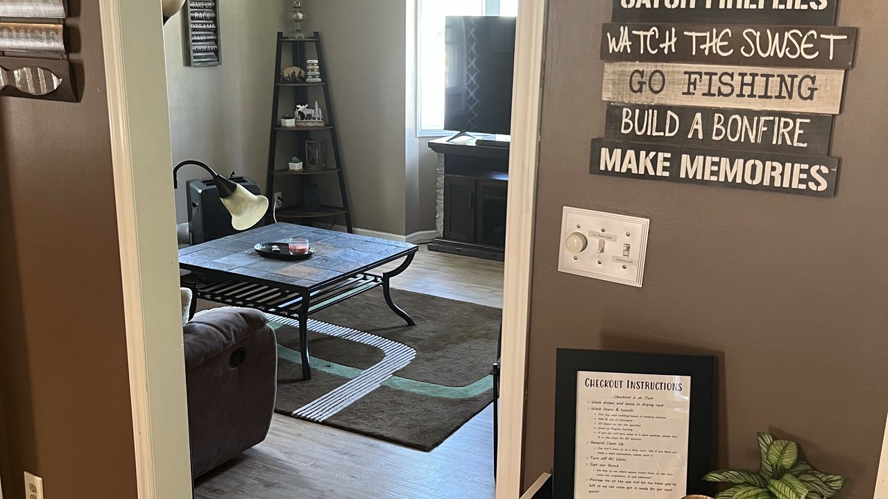 Photo of Livingroom in Hudson