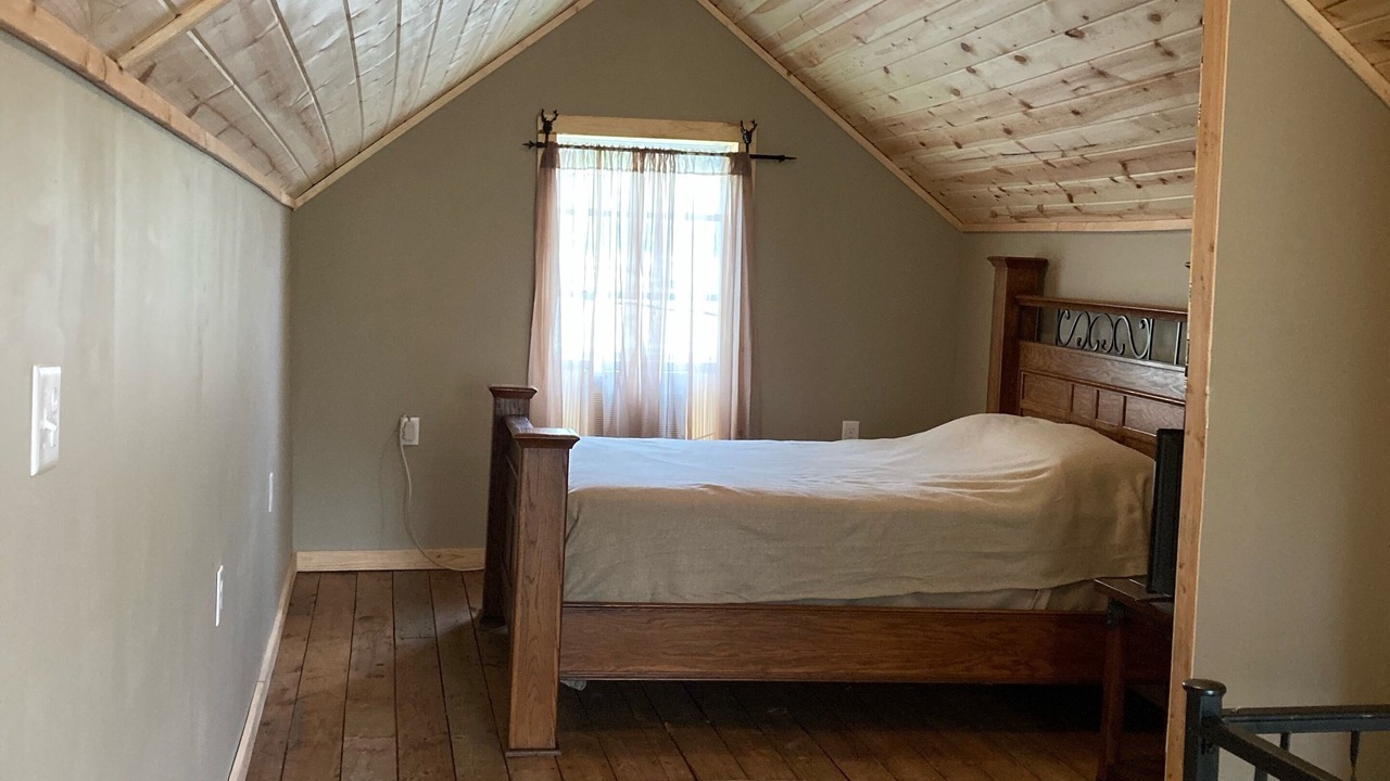 Photo of Bedroom in Centuria