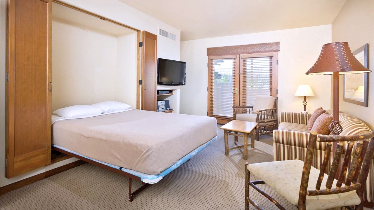 Photo of Bedroom in Taos