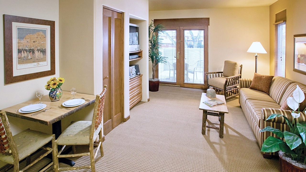 Photo of Livingroom in Taos