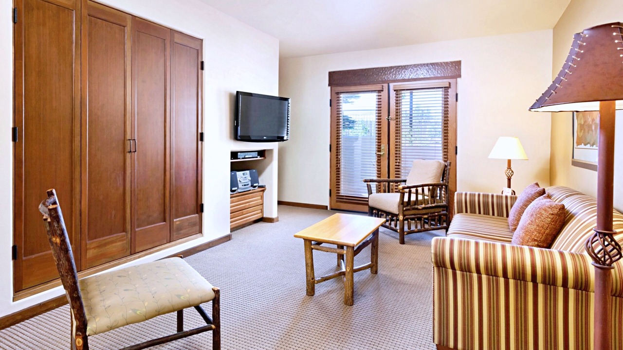 Photo of Livingroom in Taos