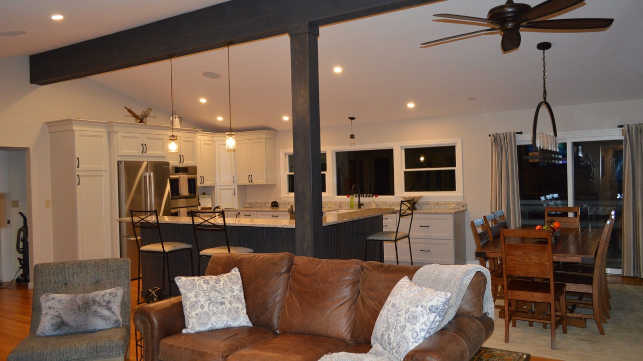 Photo of Livingroom in Middlebury - Warren