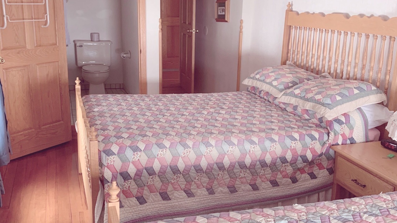 Photo of Bedroom in Monroe County
